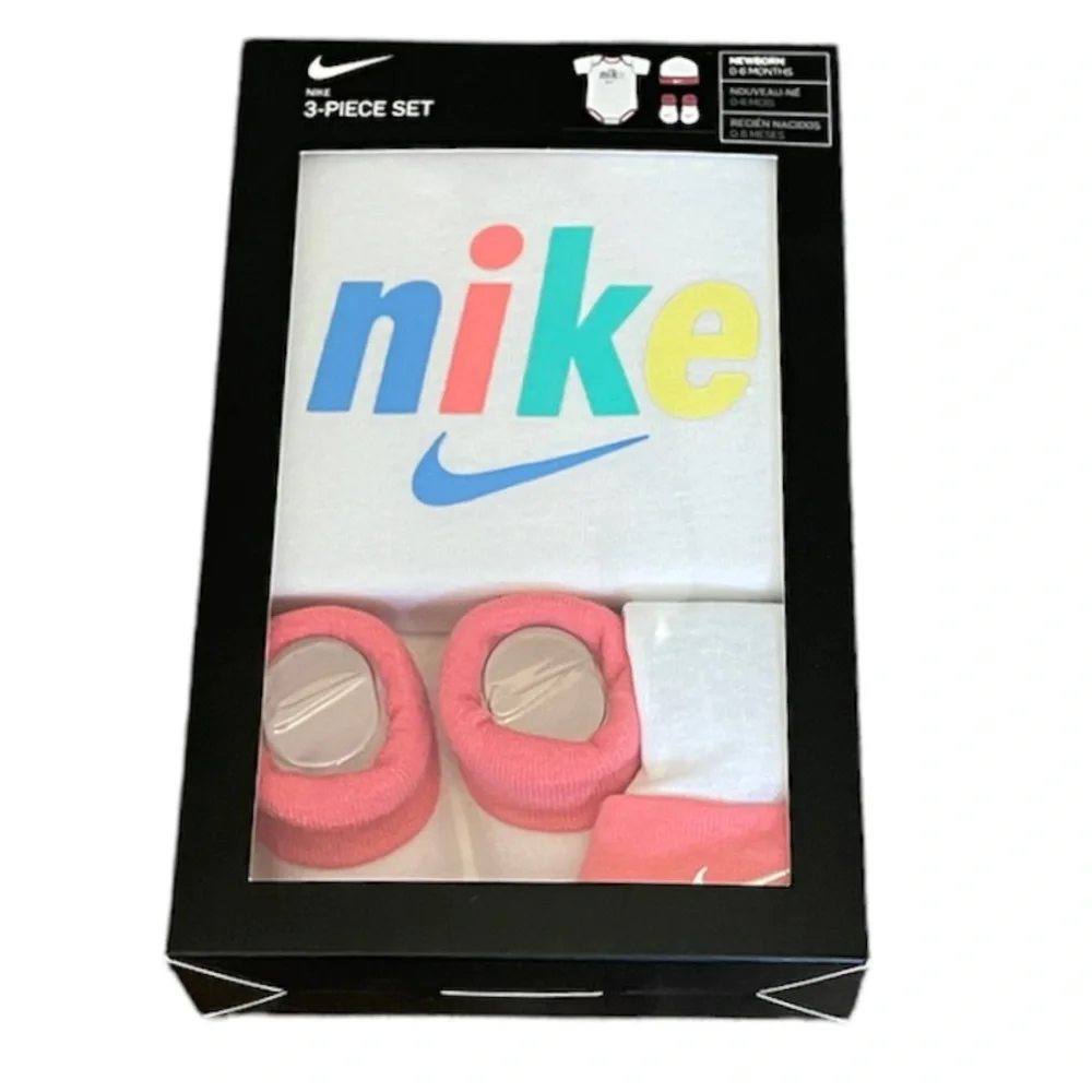 Nike Size 0-6M 3 Piece Beanie Hat, Bodysuit & Booties Set Red/White NEW